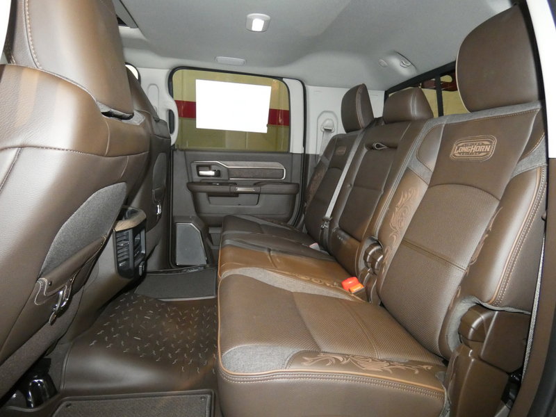 New 2026 RAM 2500 Limited image 31