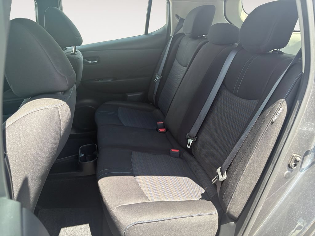 Used 2024 Nissan Leaf S FWD image 13