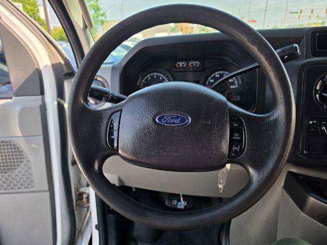 Used 2011 Ford E-350 and Econoline 350 XL w/ PWR Windows & Locks Group RWD image 11