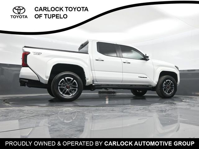 Used 2025 Toyota Tacoma TRD Sport image 31