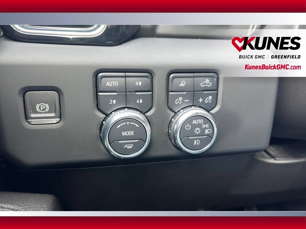 Used 2024 GMC Sierra 1500 Denali AWD/4WD image 23