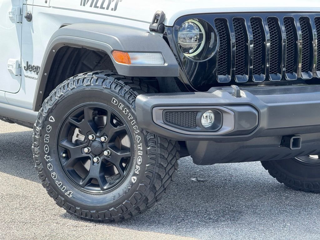 Used 2022 Jeep Wrangler Willys image 9