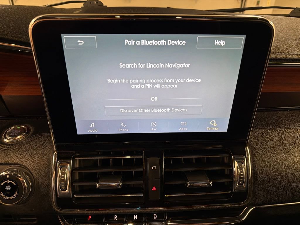 Certified 2021 Lincoln Navigator Reserve AWD/4WD image 10