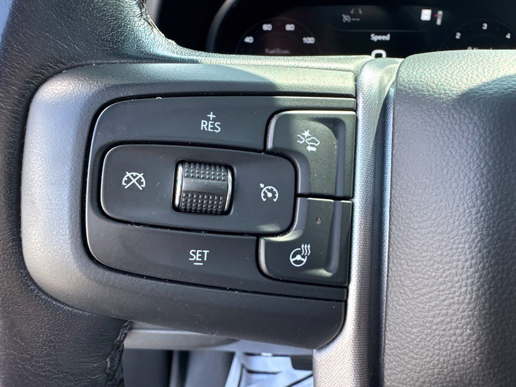 Used 2022 GMC Yukon SLT w/ SLT Luxury Package AWD/4WD image 15