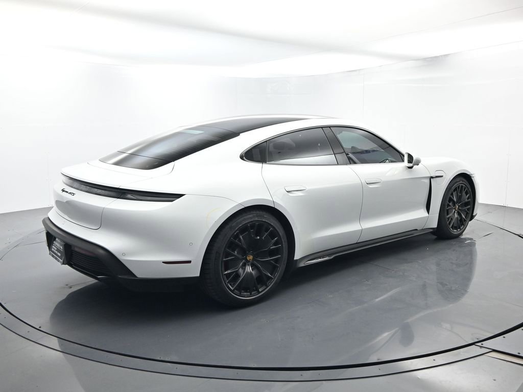 Certified 2022 Porsche Taycan GTS image 15