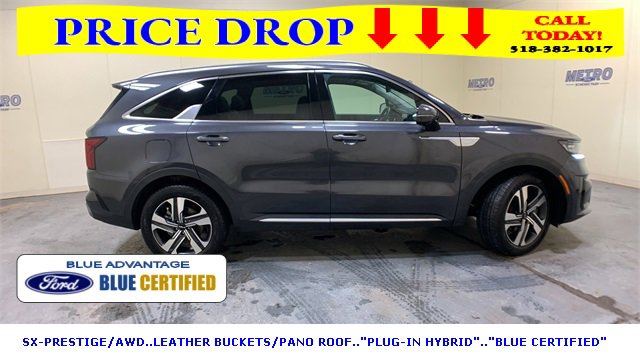 Used 2023 Kia Sorento SX Prestige image 3