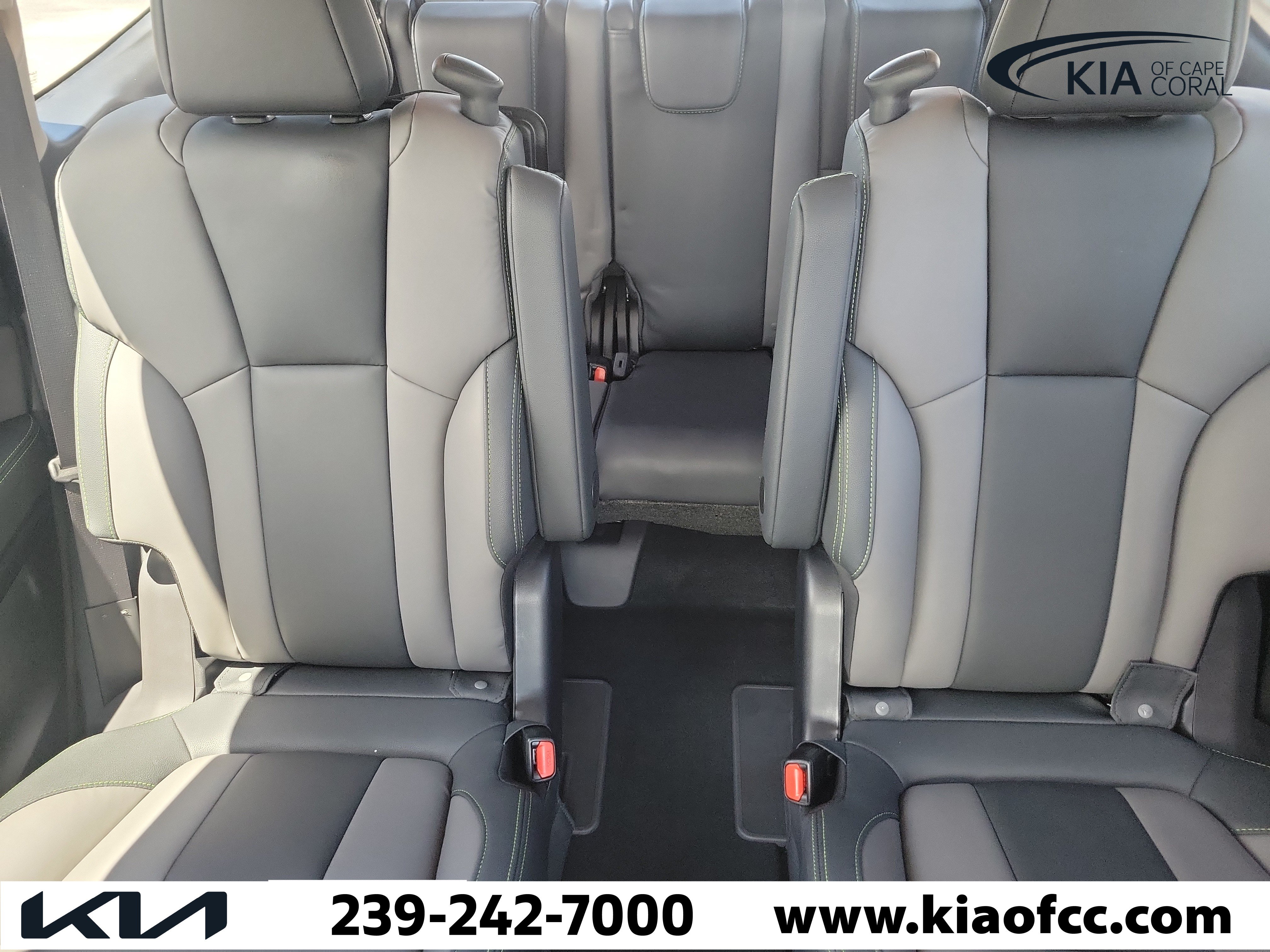 Used 2024 Subaru Ascent Onyx Edition Limited AWD/4WD image 32