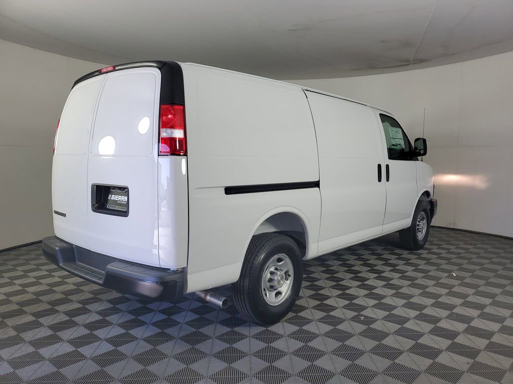 New 2026 Chevrolet Express 2500 w/ Driver Convenience Package RWD image 4