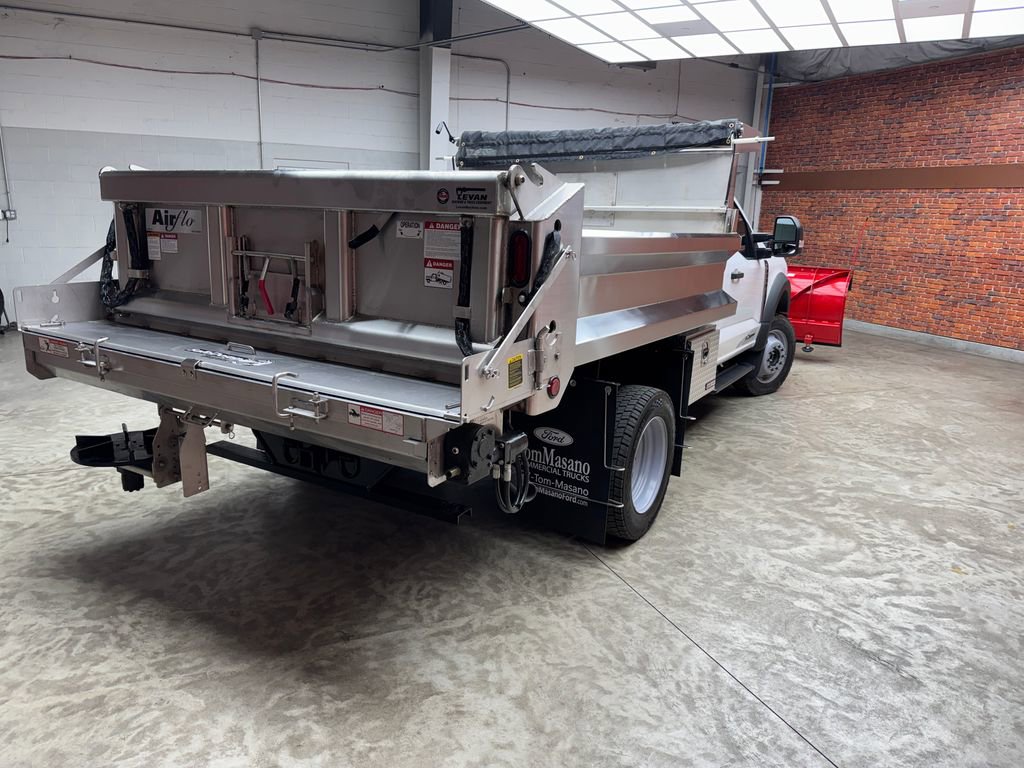 New 2026 Ford F550 4x4 Regular Cab Super Duty image 7
