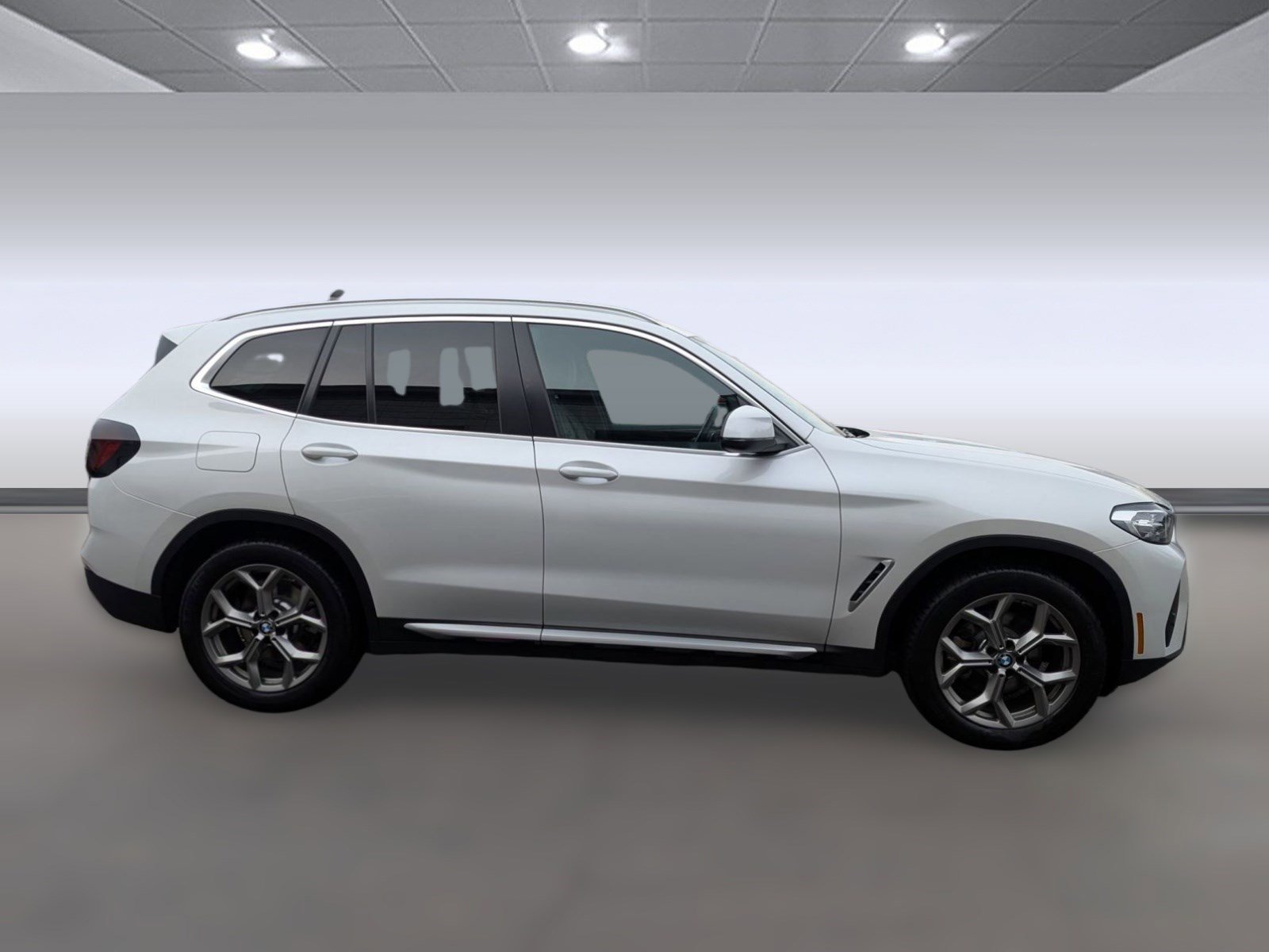 Used 2024 BMW X3 sDrive30i image 8