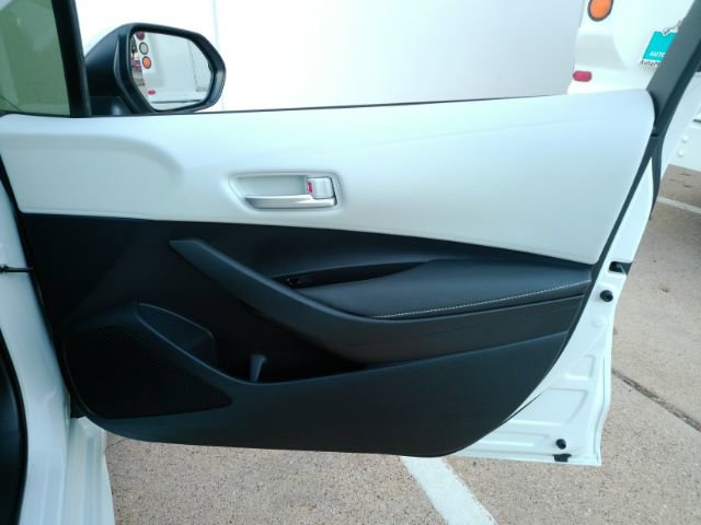 Used 2022 Toyota Corolla SE image 19