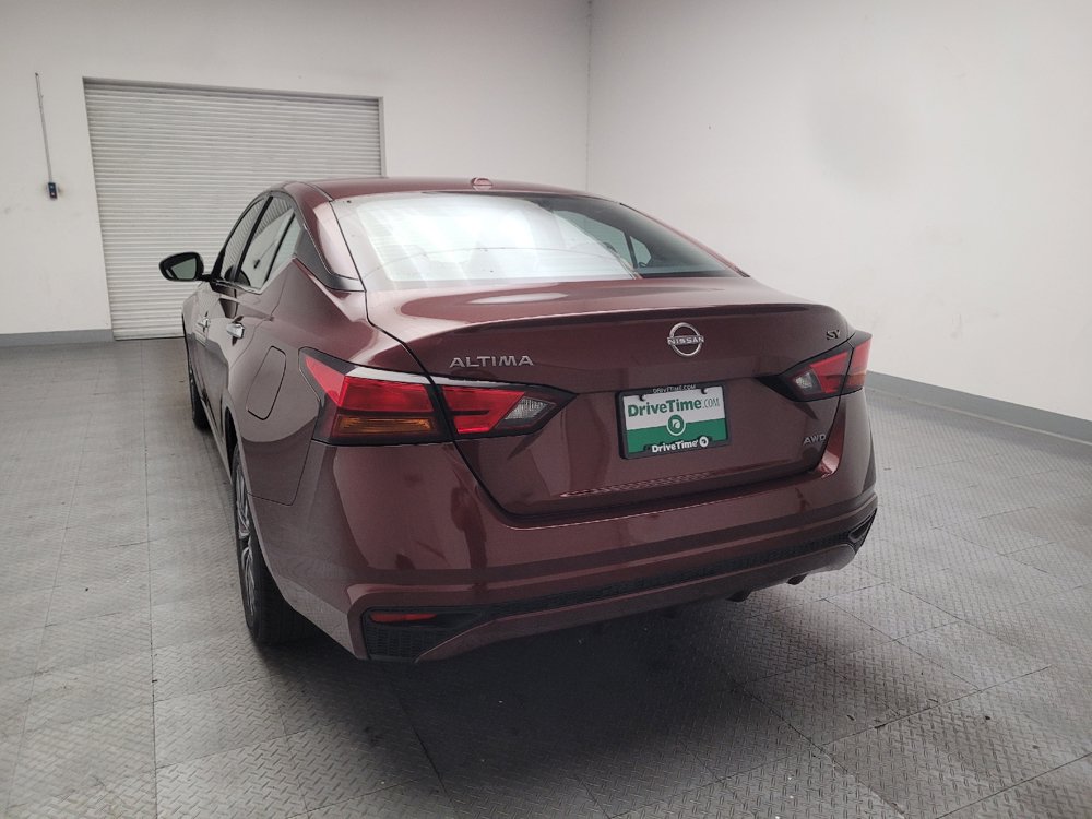Used 2023 Nissan Altima 2.5 SV AWD/4WD image 6