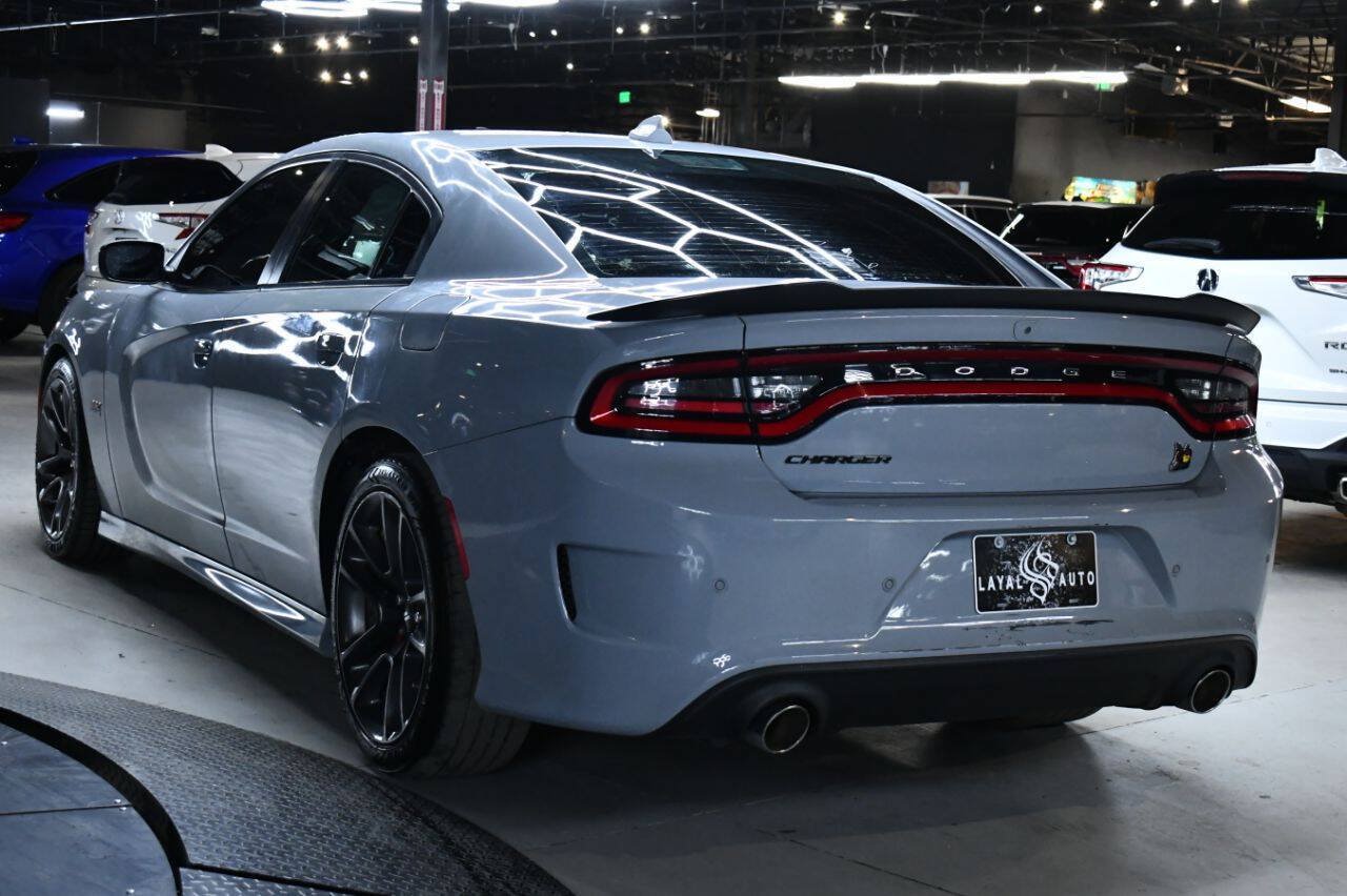 Used 2021 Dodge Charger Scat Pack RWD image 9
