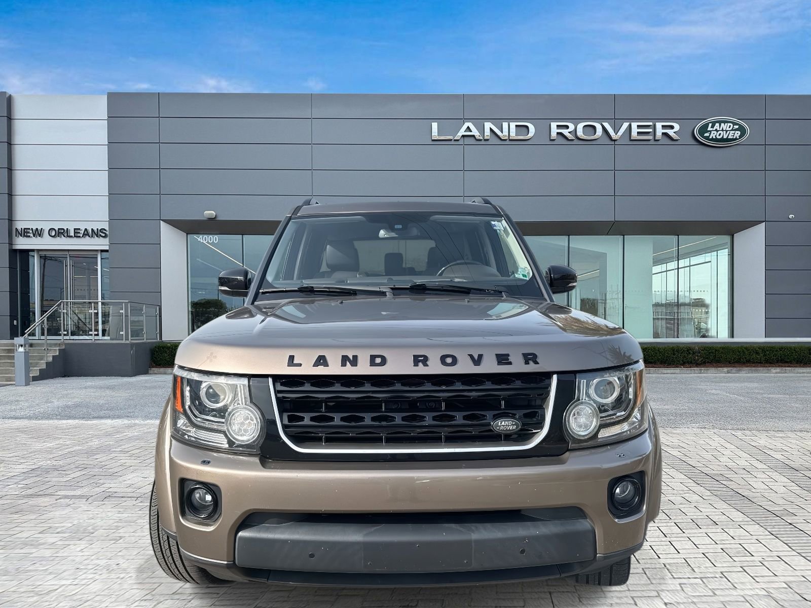 Used 2016 Land Rover LR4 HSE LUX image 4