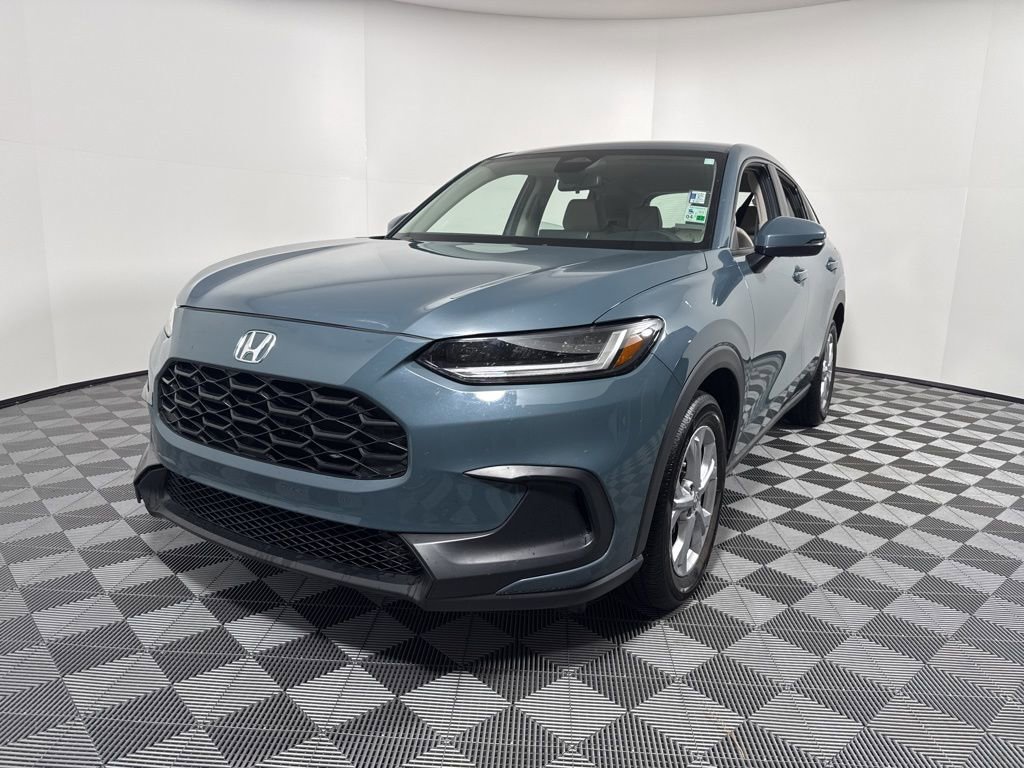 Used 2025 Honda HR-V LX