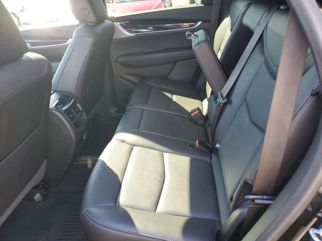 Used 2022 Cadillac XT5 Premium Luxury w/ Technology Package image 16