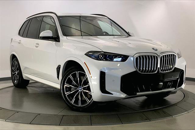 Certified 2024 BMW X5 xDrive50e w/ M Sport Package image 33