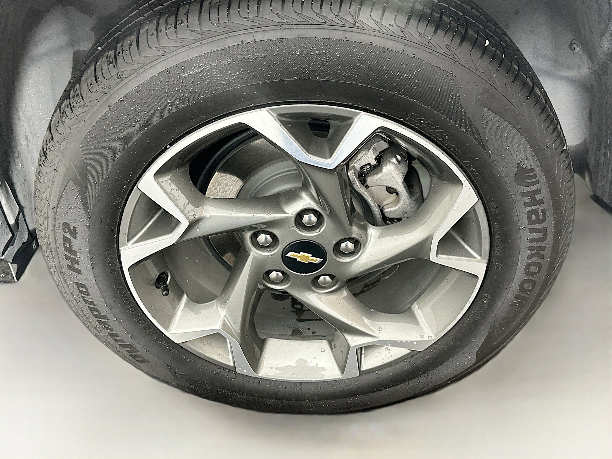 Used 2025 Chevrolet Trax LT image 11