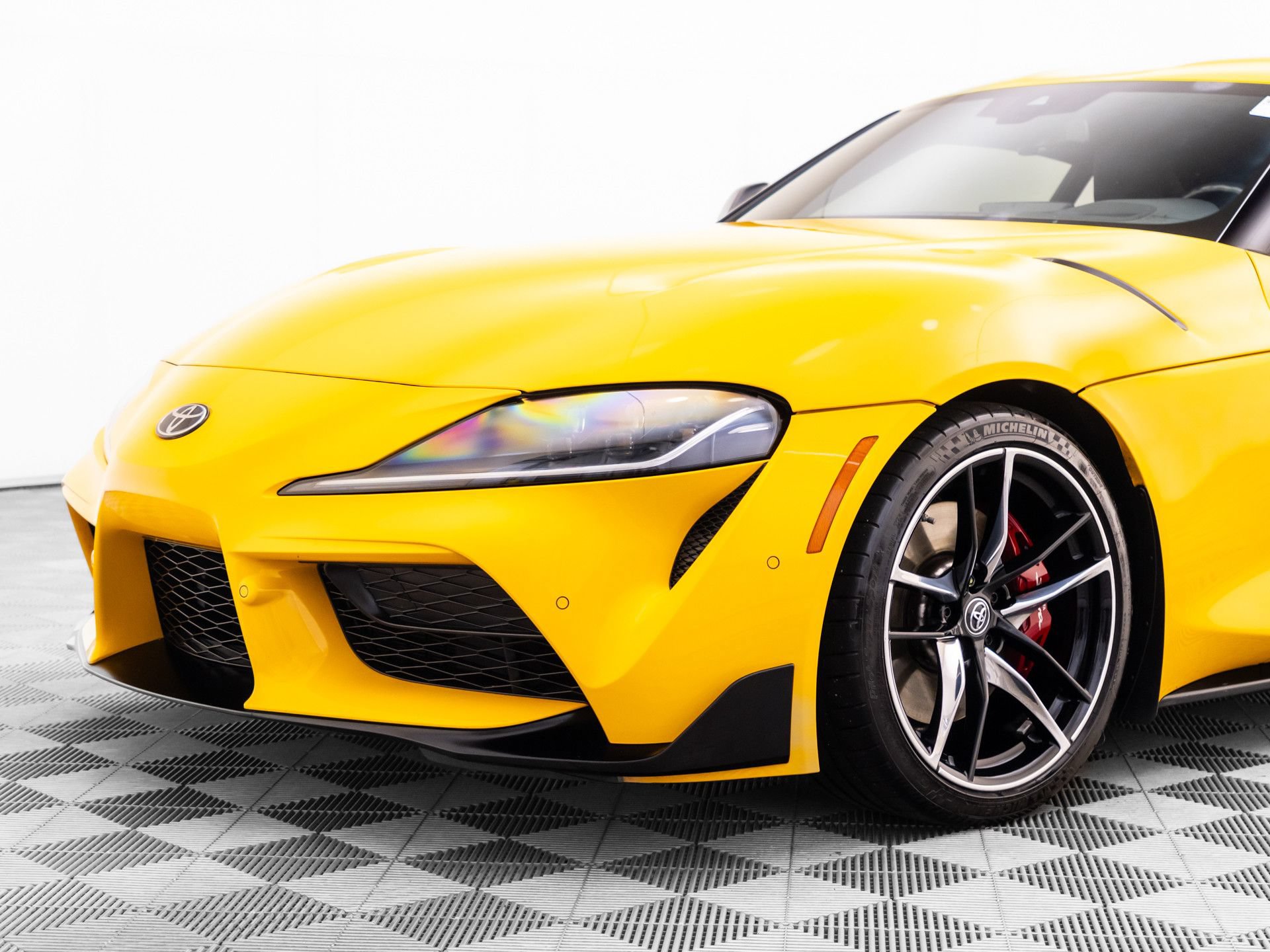 Used 2021 Toyota Supra Premium w/ Driver Assist Package RWD image 32