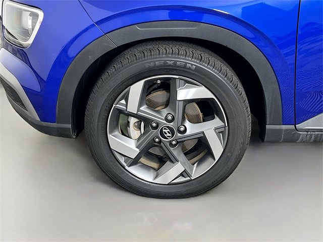 Used 2024 Hyundai Venue SEL image 26