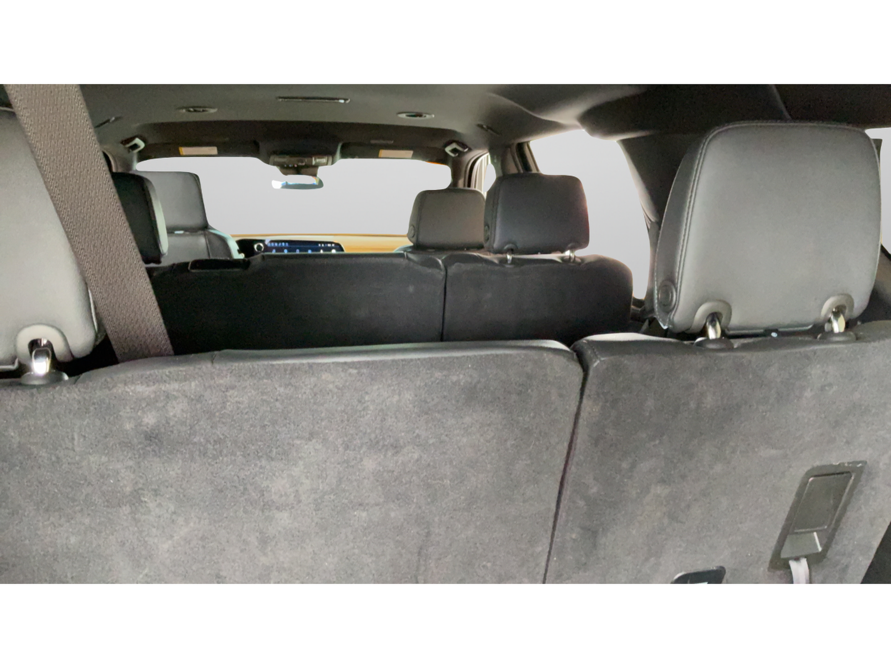 Used 2025 Chevrolet Suburban LT AWD/4WD image 36