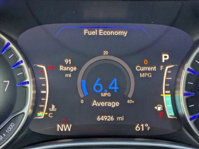 Used 2018 Chrysler Pacifica Touring-L Plus w/ S Appearance Package image 11