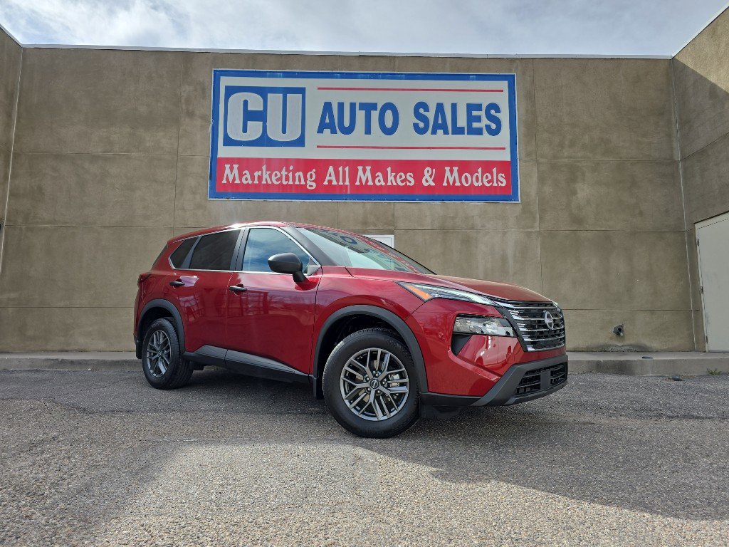 Used 2025 Nissan Rogue S