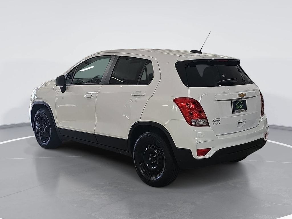 Used 2019 Chevrolet Trax LS w/ Tint and Cruise Package FWD image 6