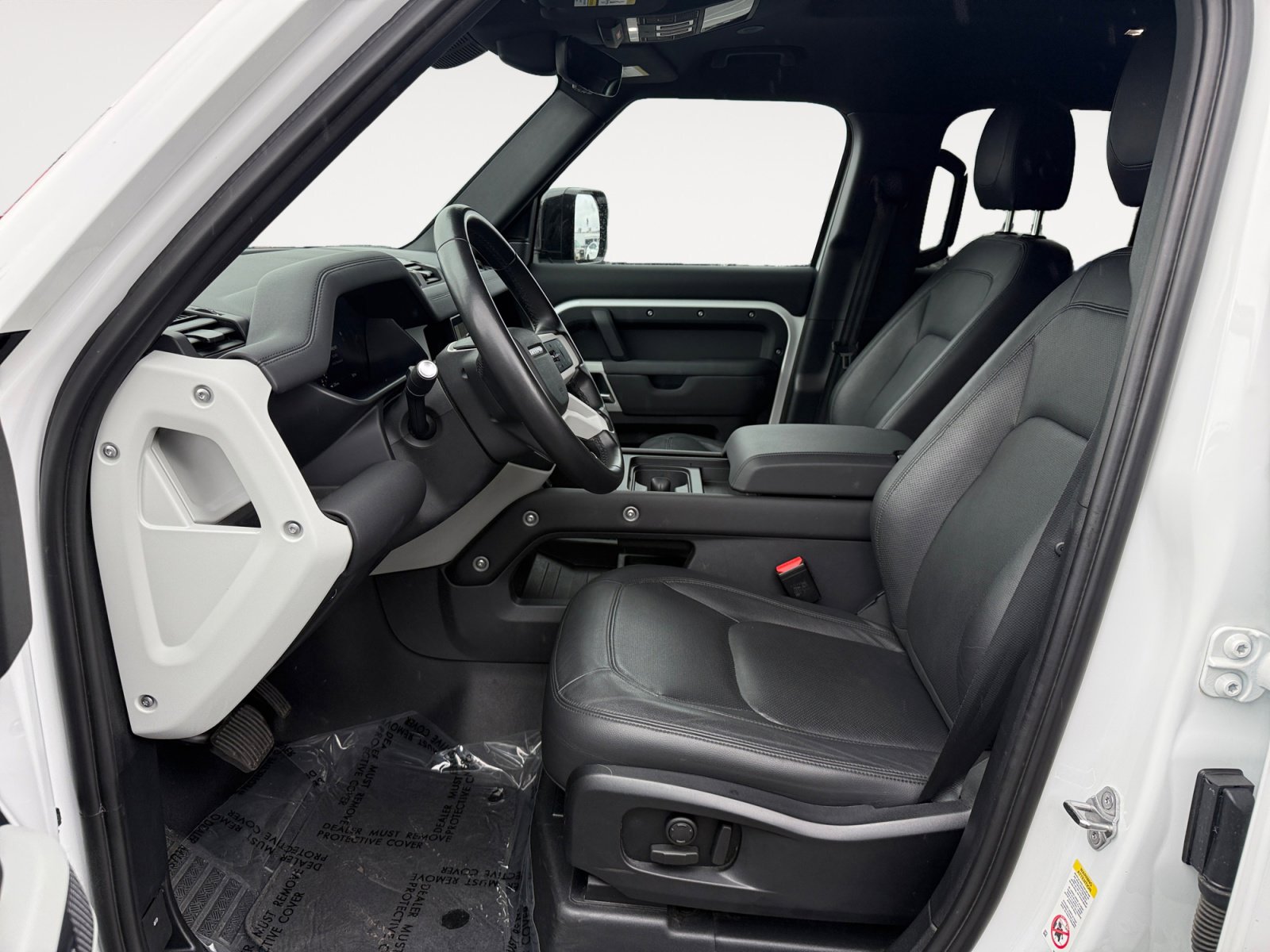 Used 2024 Land Rover Defender 110 S image 10