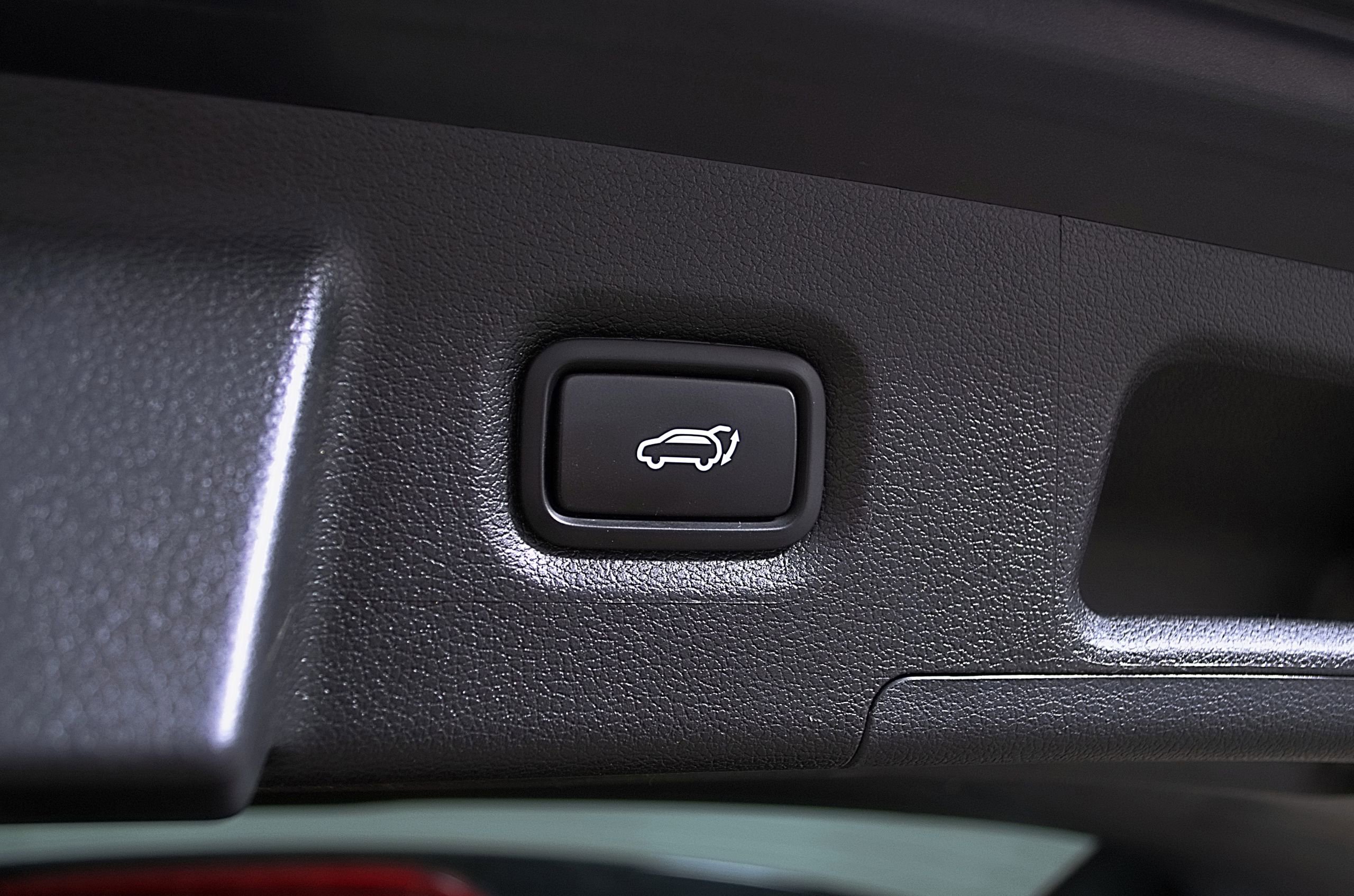 Used 2023 Hyundai Santa Fe SEL w/ Cargo Package AWD/4WD image 12