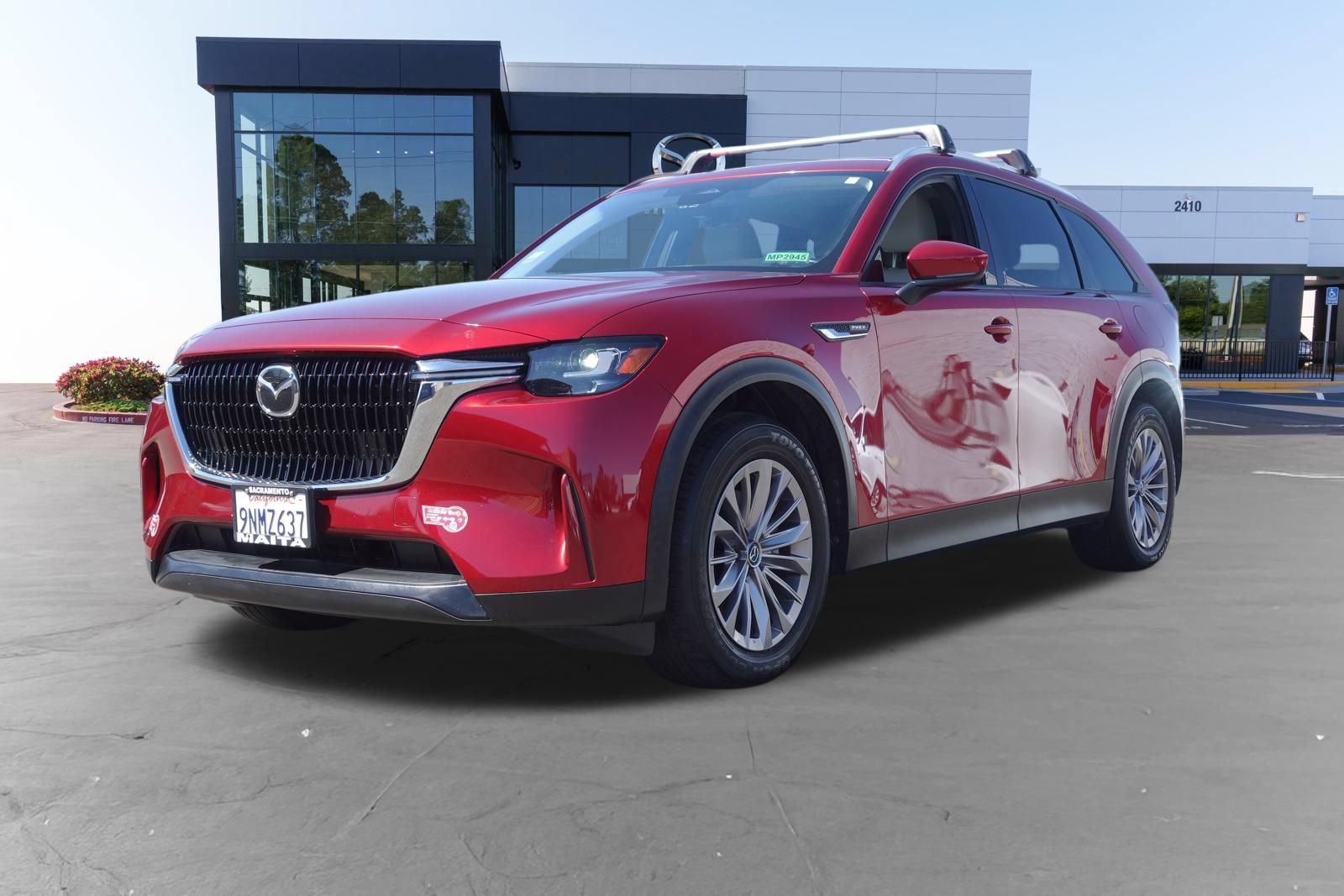 Certified 2024 MAZDA CX-90 Plug-In Hybrid w/ Preferred AWD/4WD image 9