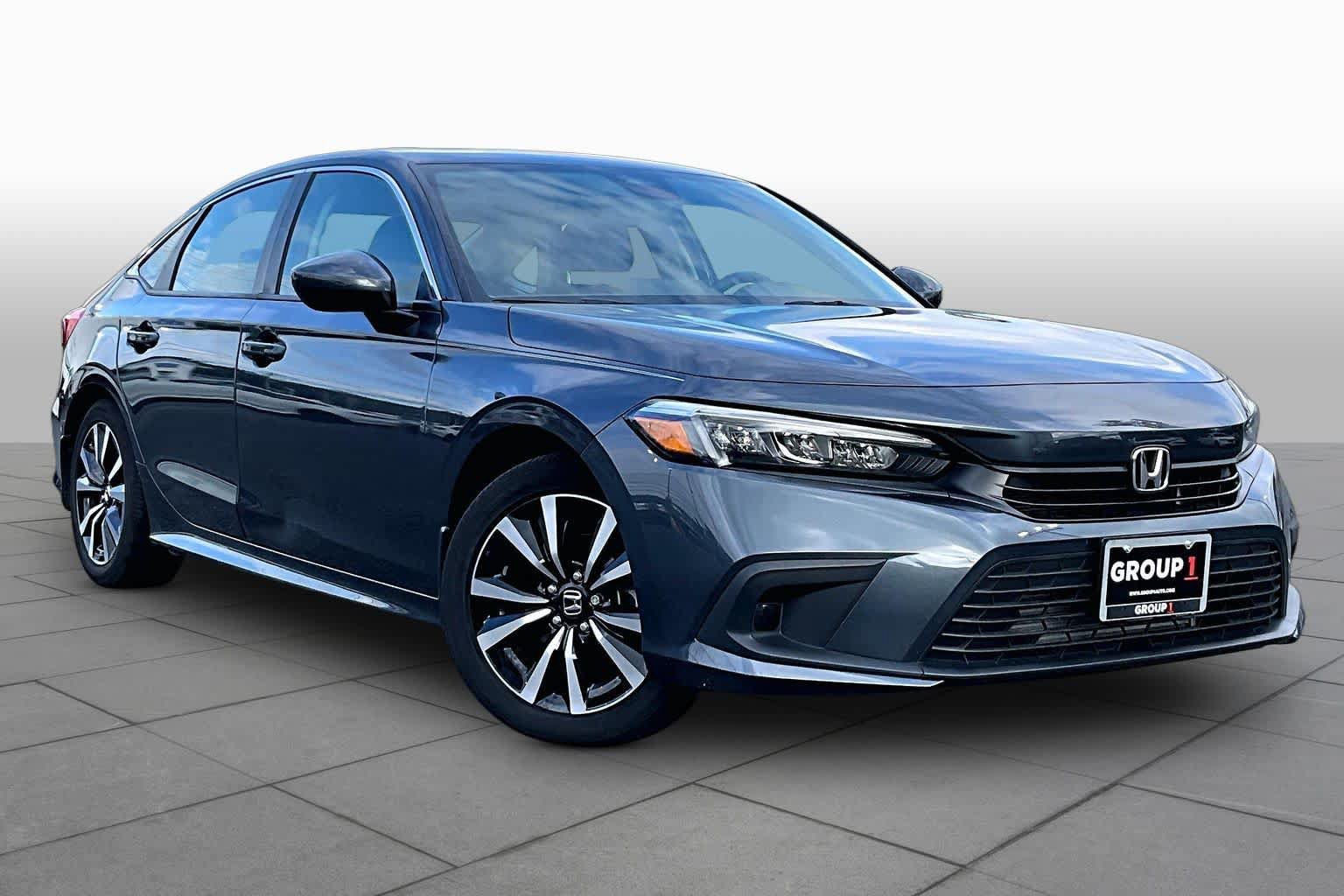 Used 2024 Honda Civic EX image 3
