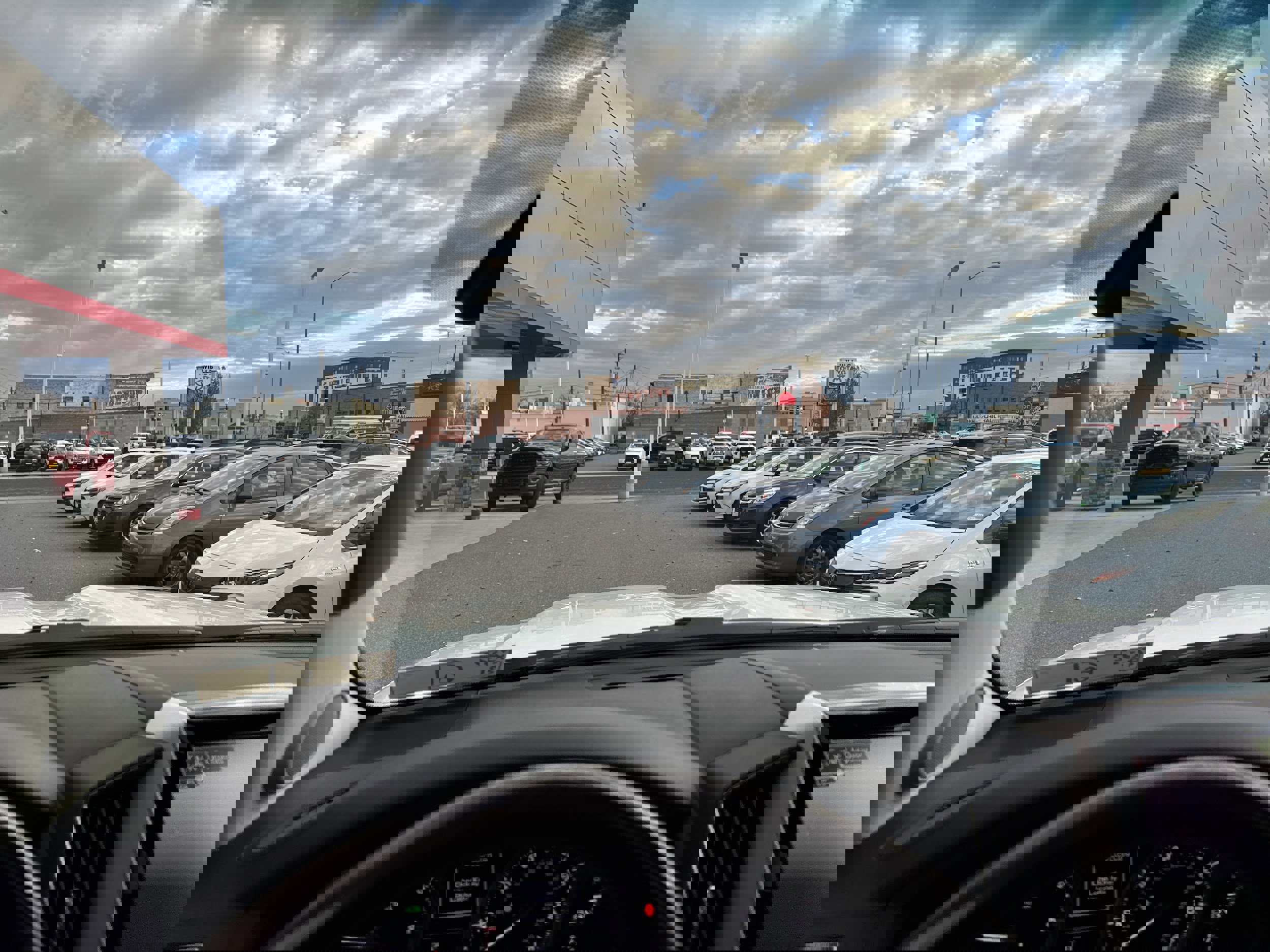 Used 2017 Toyota Land Cruiser image 3