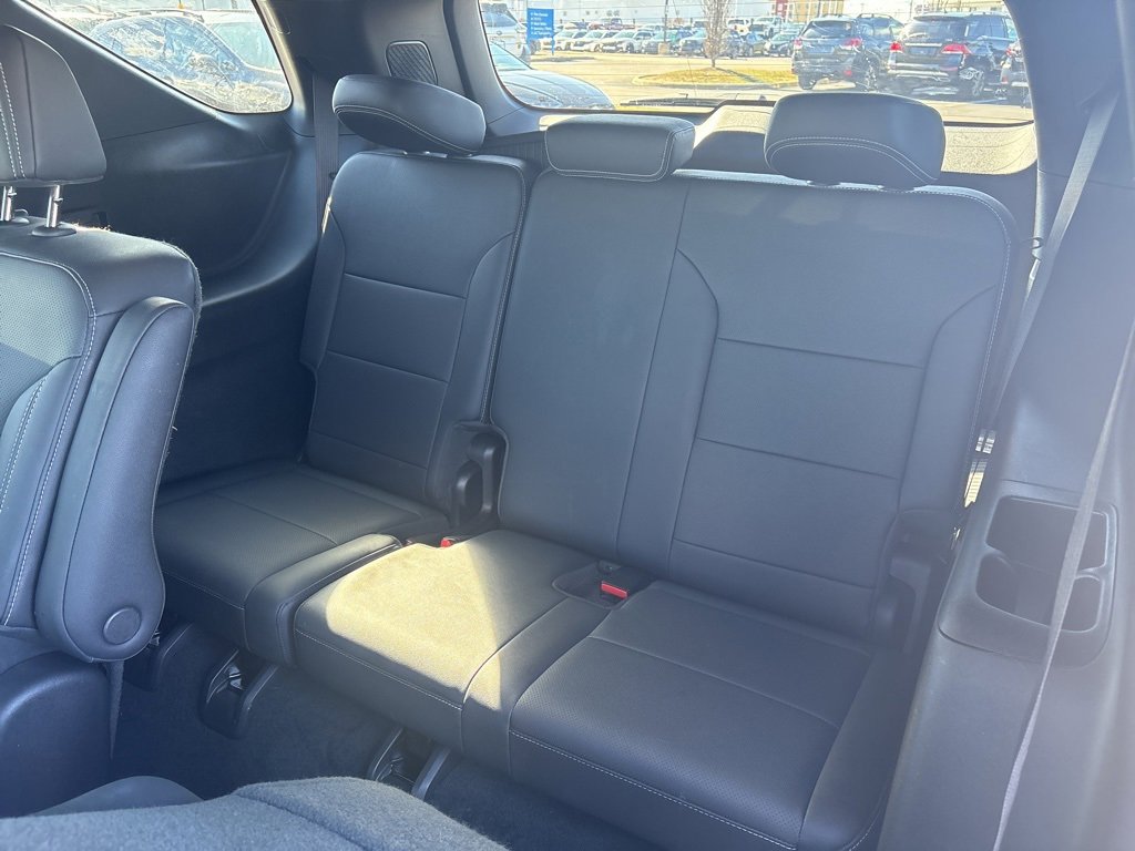 Used 2024 Chevrolet Traverse LT w/ LPO, Floor Liner Package image 13