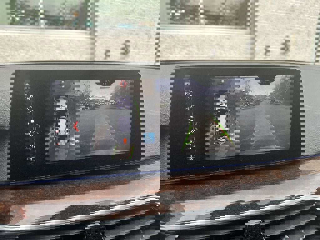 Used 2017 BMW 530i xDrive image 20