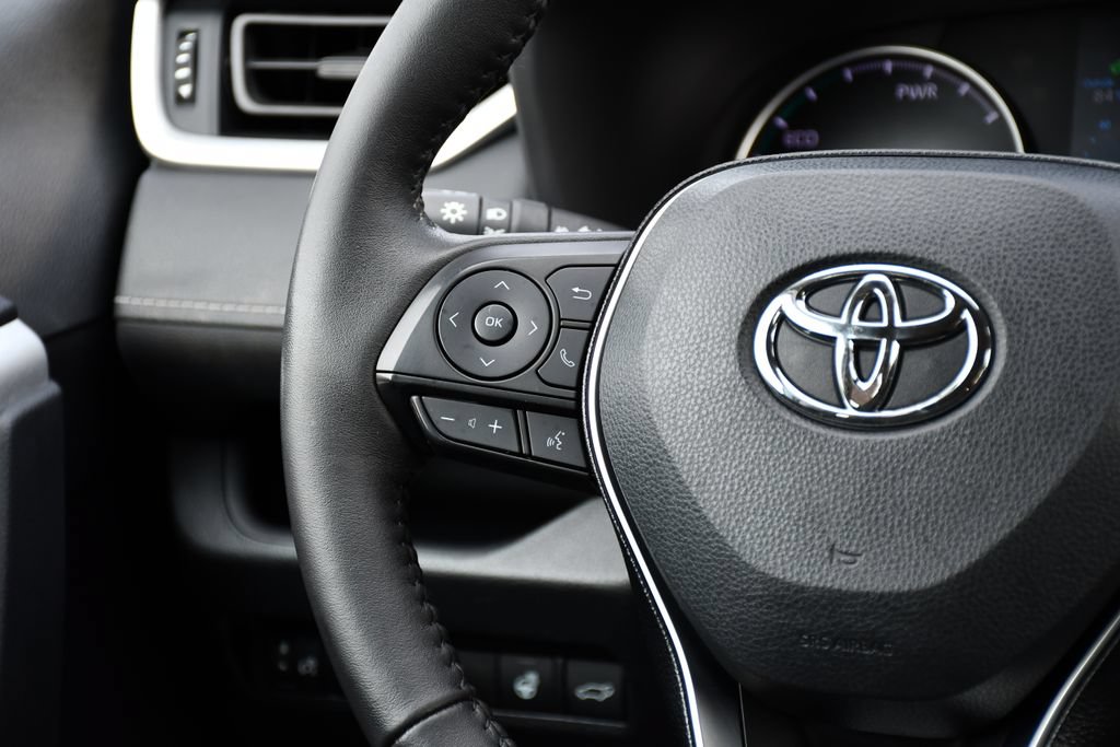 Used 2021 Toyota RAV4 XLE w/ Convenience Package AWD/4WD image 26