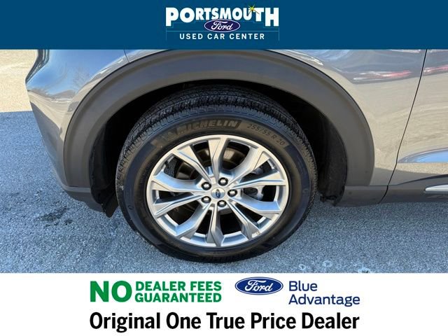 Used 2022 Ford Explorer Limited w/ Equipment Group 301A image 31