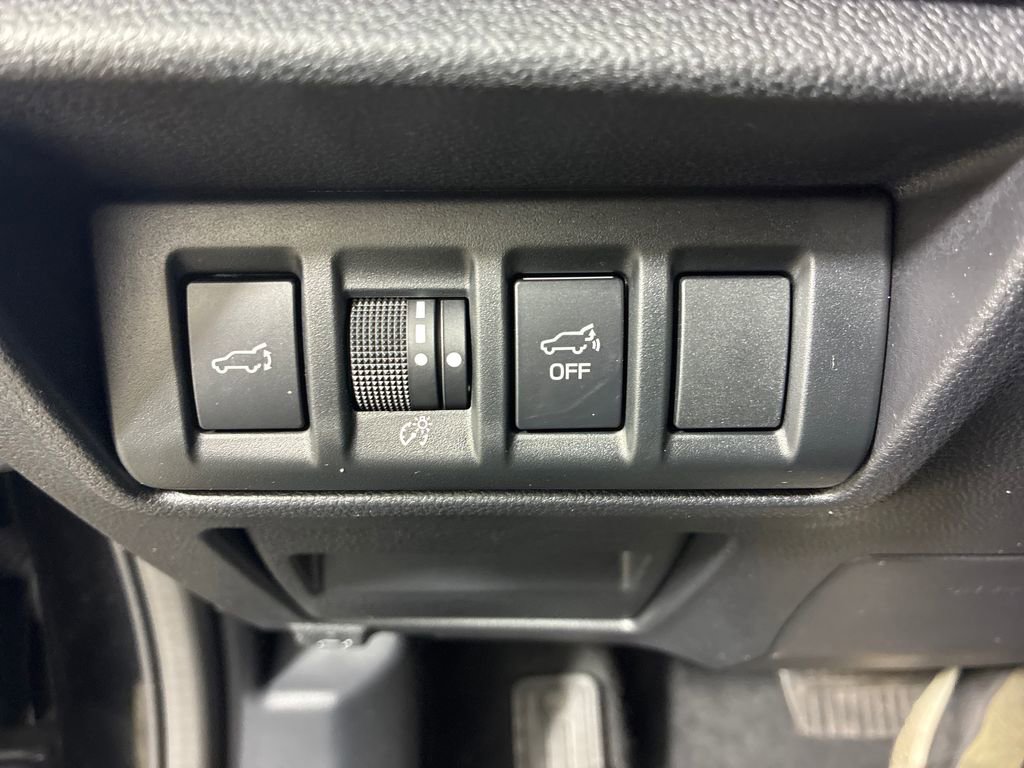 Certified 2023 Subaru Outback Limited image 24