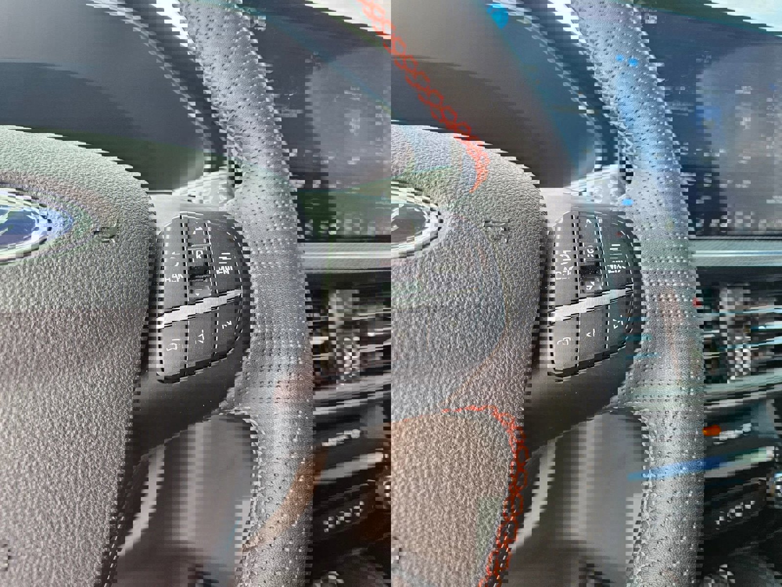 Used 2023 Ford Escape ST-Line w/ Tech Pack #1 image 13