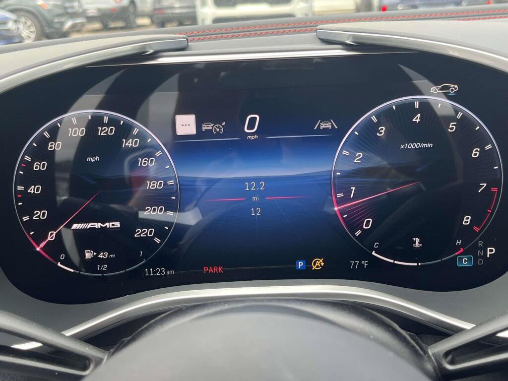 New 2026 Mercedes-Benz SL 63 AMG 4MATIC image 3