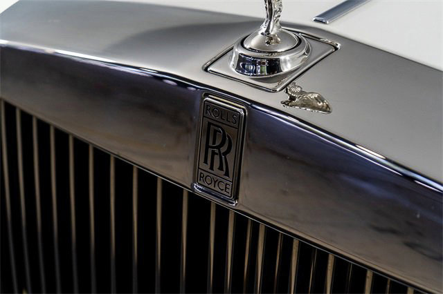 Used 2016 Rolls-Royce Phantom Sedan image 25