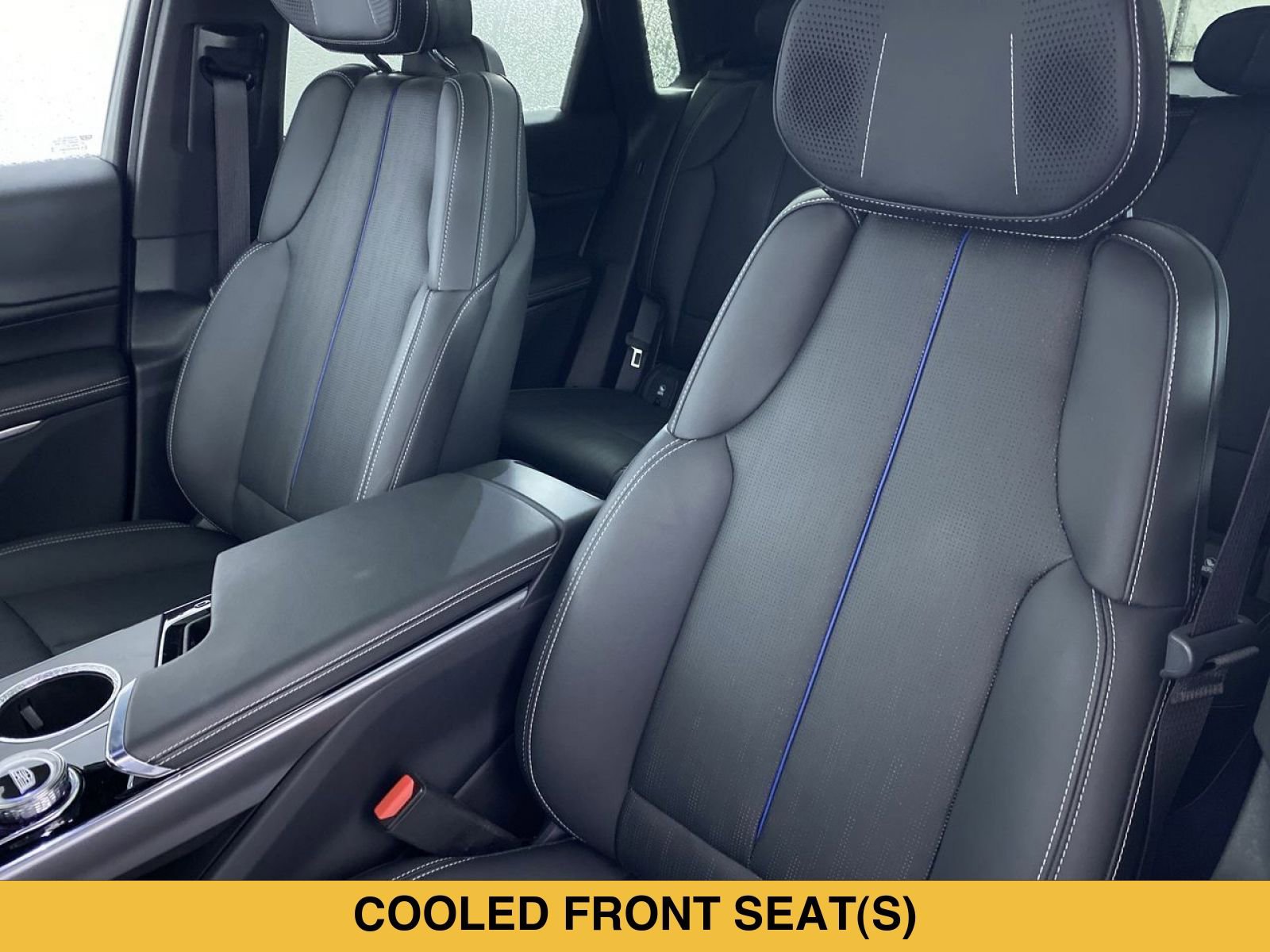 Certified 2025 Cadillac Lyriq Luxury w/ LPO, Floor Liner Package AWD/4WD image 11