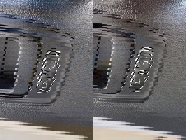 Used 2019 Ford EcoSport S image 14