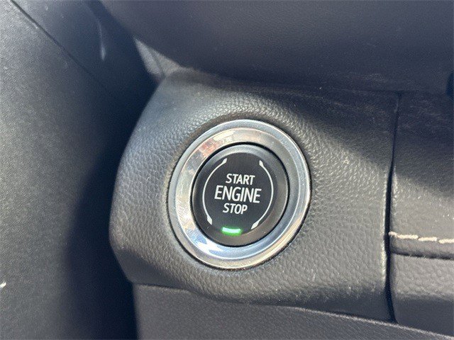 Used 2023 Buick Envision Essence image 21