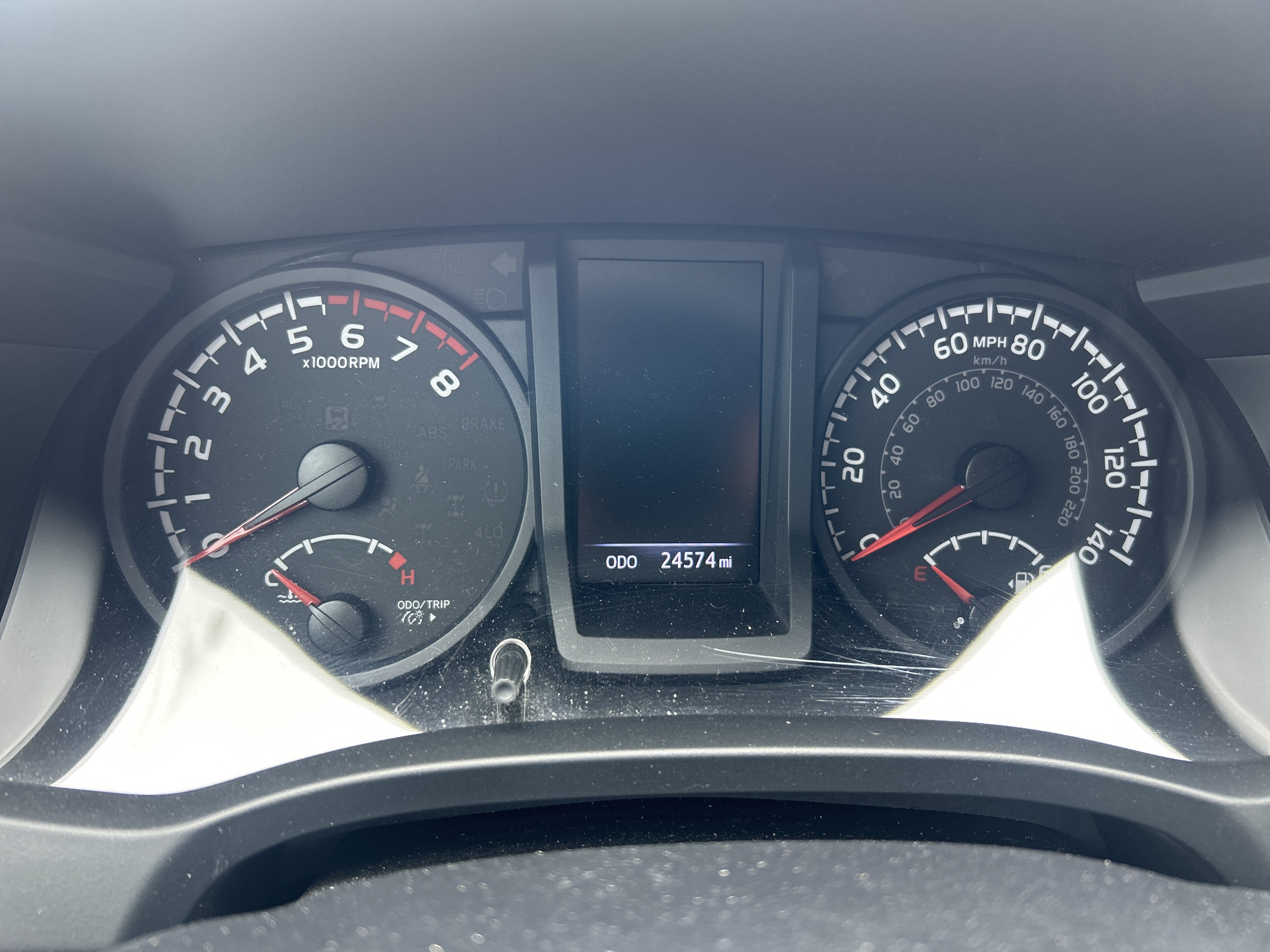 Used 2022 Toyota Tacoma SR w/ SR Convenience Package RWD image 10