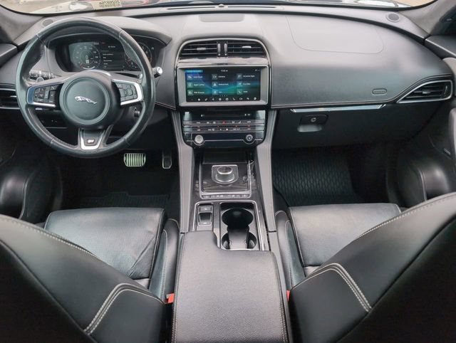 Used 2020 Jaguar F-PACE S AWD/4WD image 21