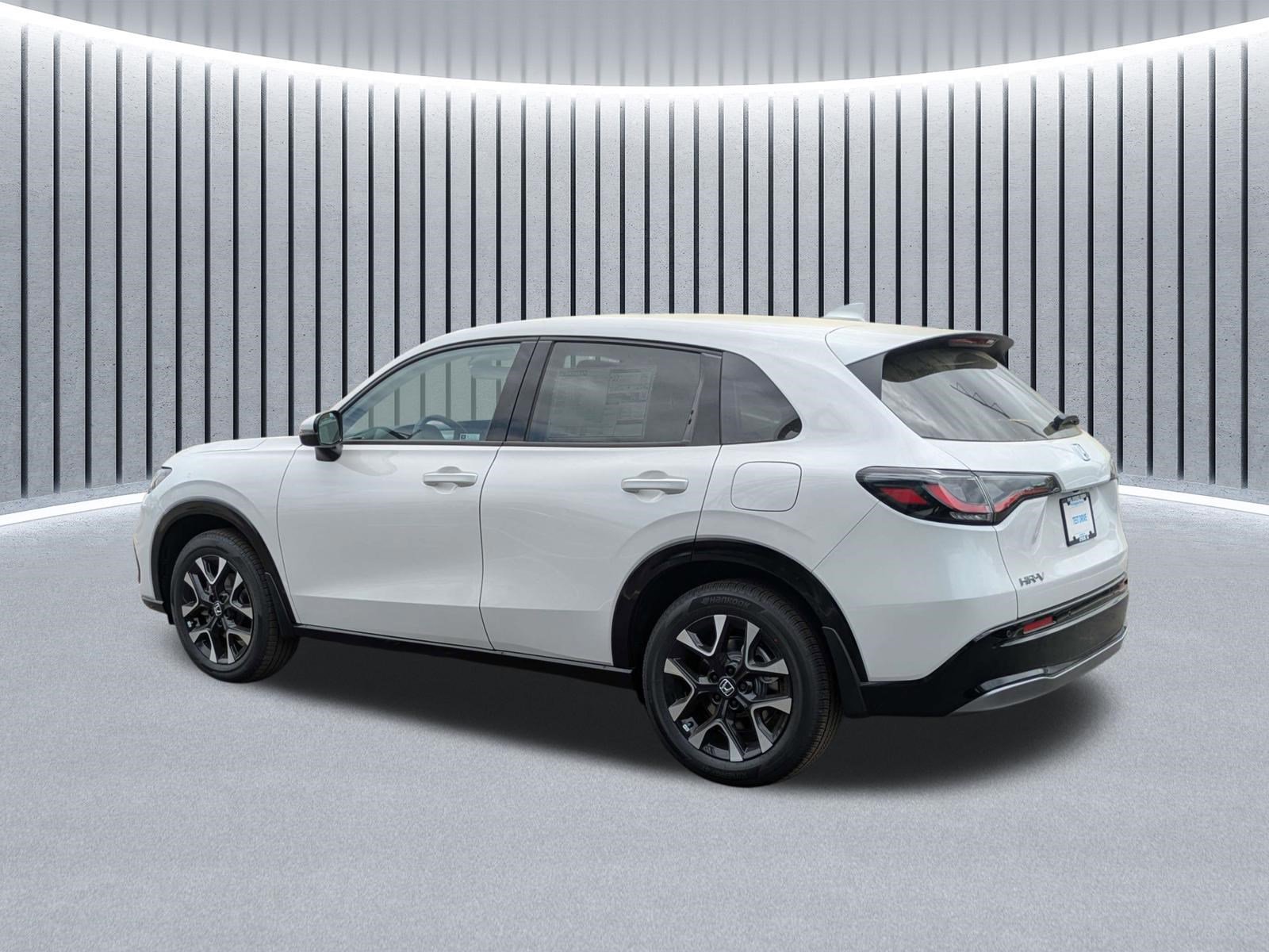 New 2026 Honda HR-V EX-L image 8