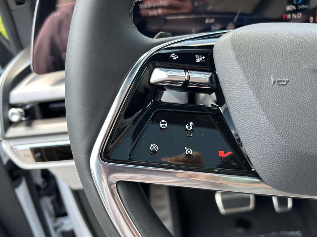 New 2027 Cadillac Vistiq Luxury AWD/4WD image 24