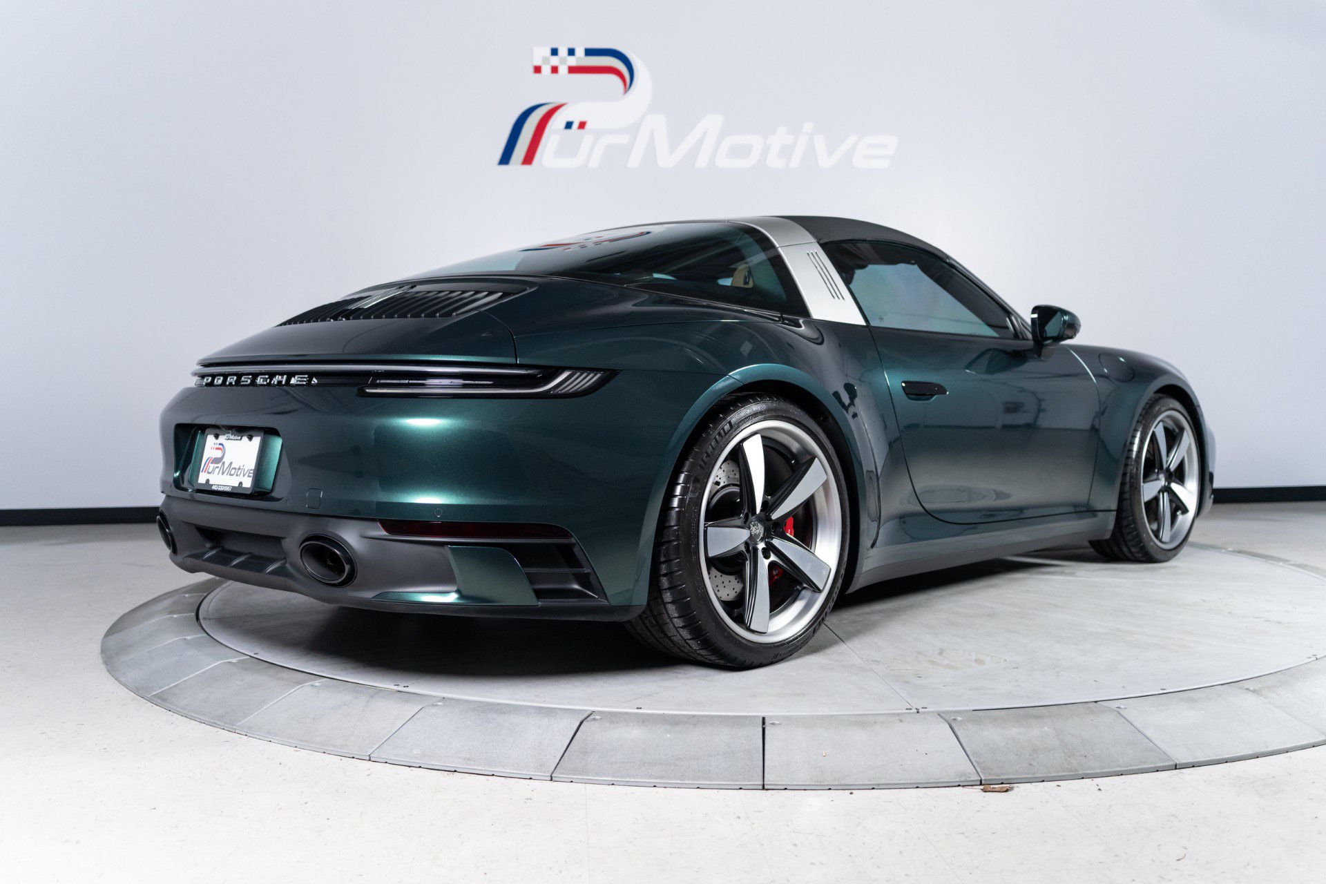 Used 2024 Porsche 911 Targa 4 GTS AWD/4WD image 9