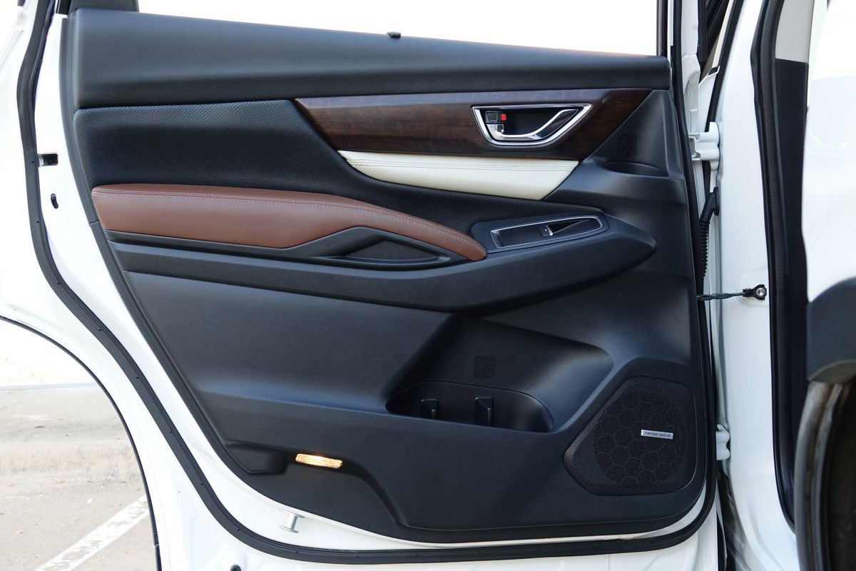 Used 2019 Subaru Ascent Touring image 37